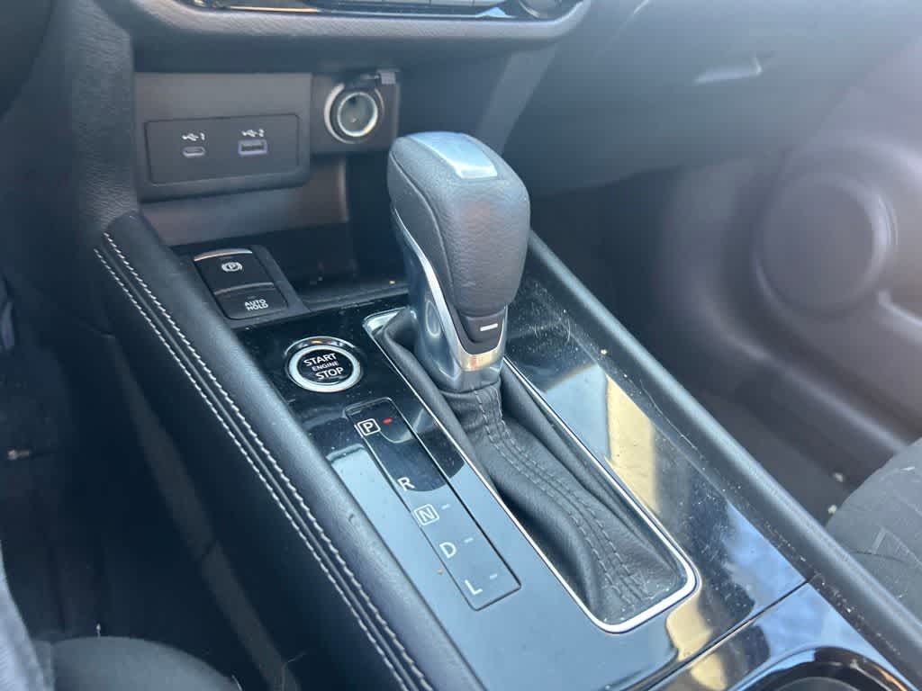 2022 Nissan Kicks SV
