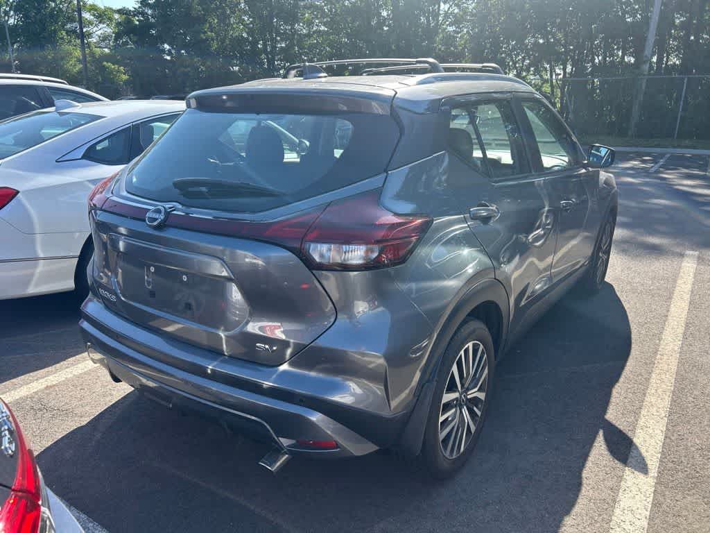 2022 Nissan Kicks SV