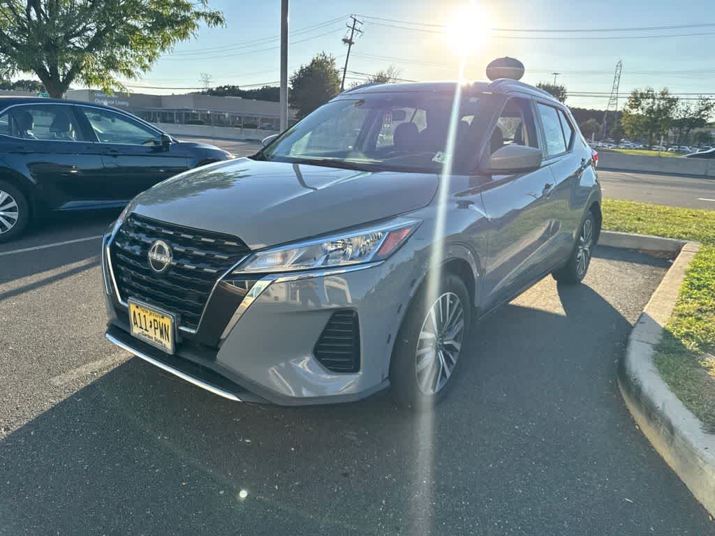 2022 Nissan Kicks SV