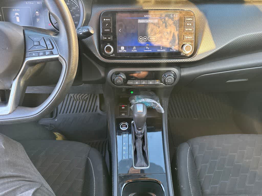 2022 Nissan Kicks SV