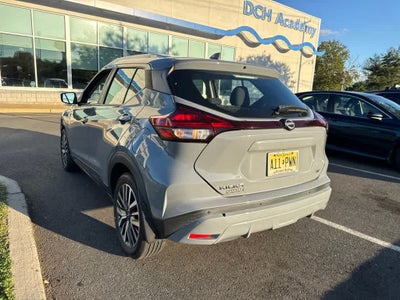 2022 Nissan Kicks SV