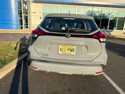 2022 Nissan Kicks SV
