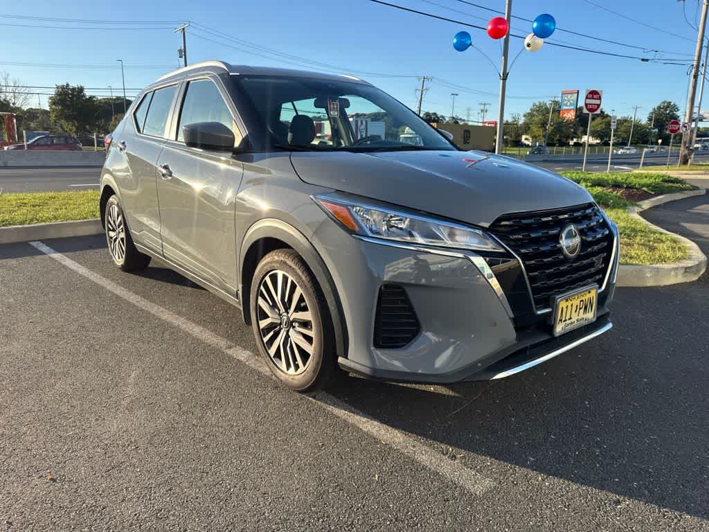 2022 Nissan Kicks SV