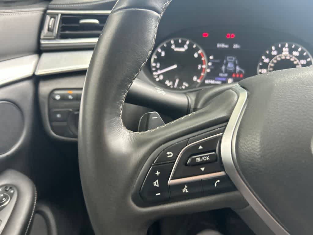 2021 INFINITI QX50 LUXE