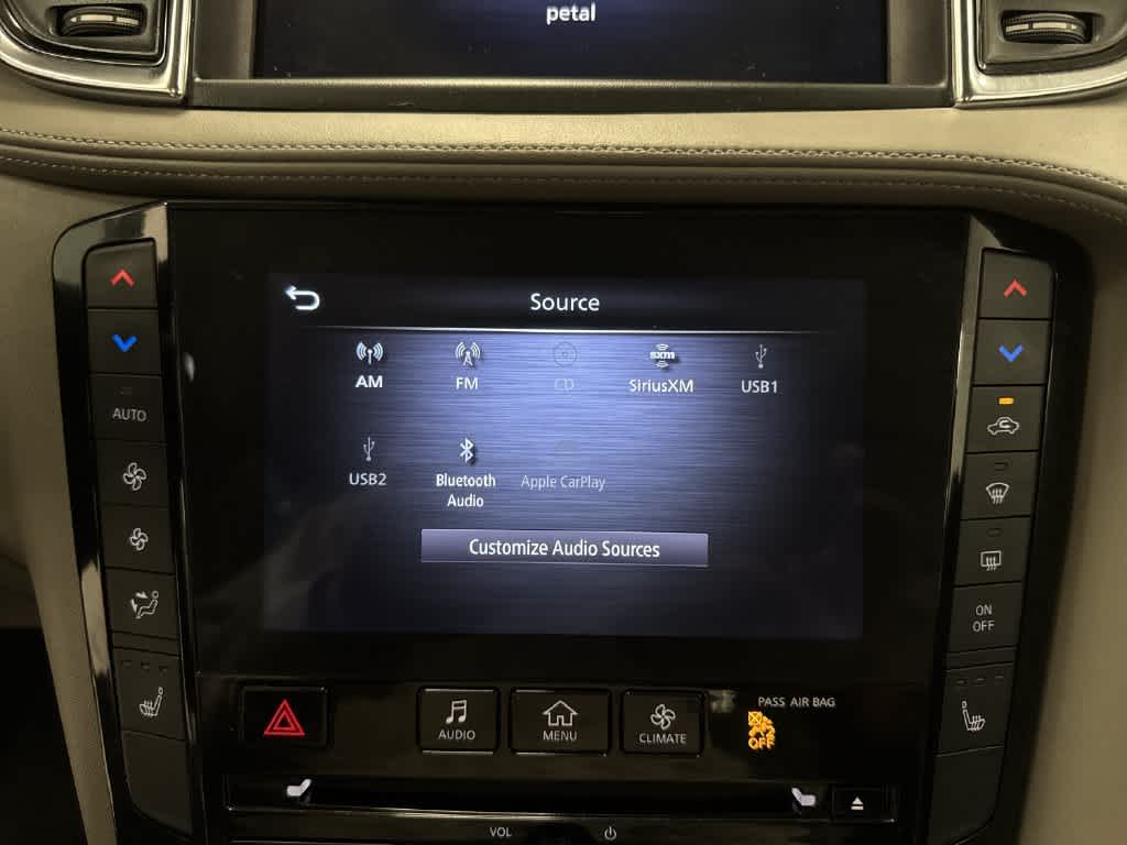 2023 INFINITI QX50 LUXE