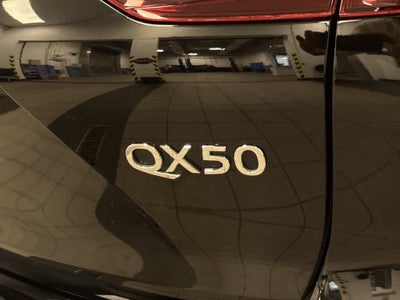 2023 INFINITI QX50 LUXE