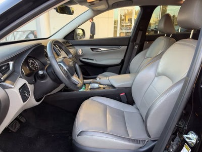 2023 INFINITI QX50 LUXE
