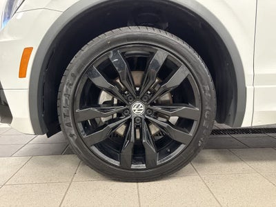 2021 Volkswagen Tiguan SE R-Line Black