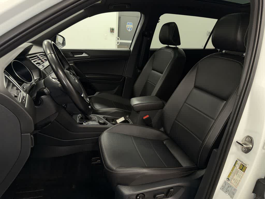 2021 Volkswagen Tiguan SE R-Line Black