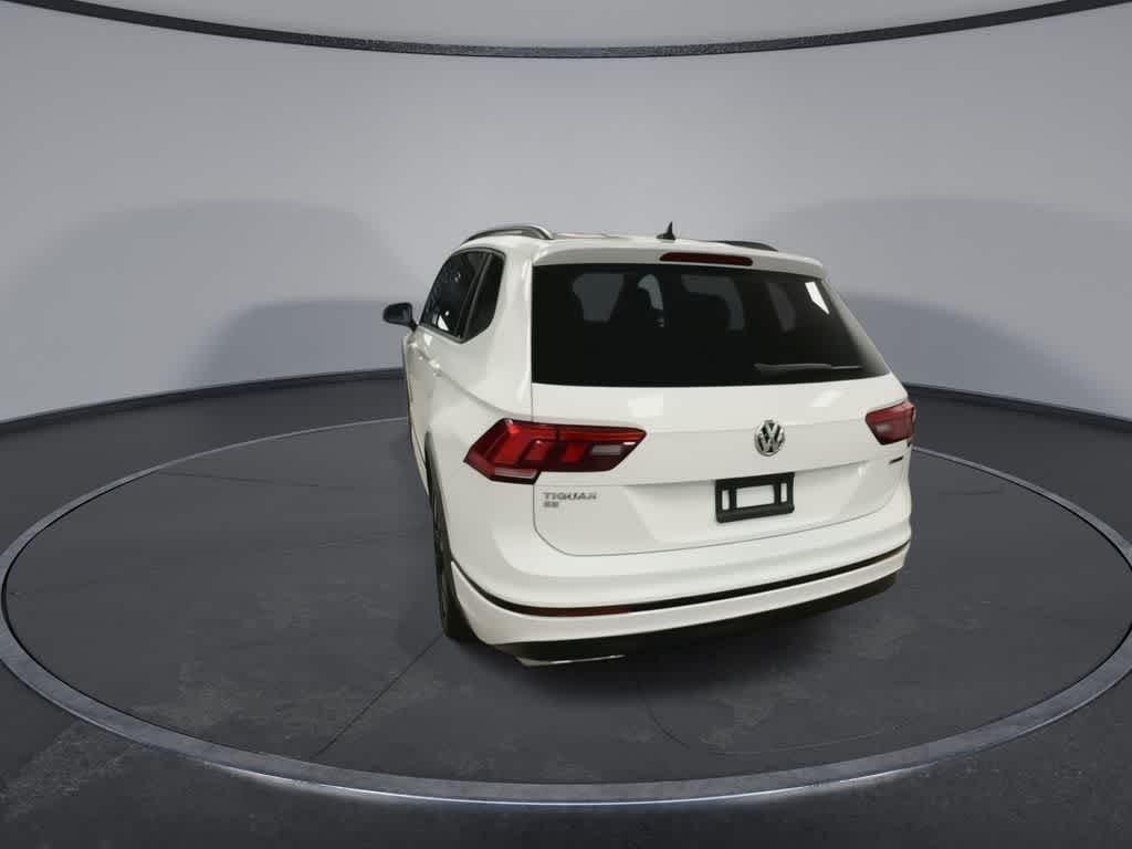 2021 Volkswagen Tiguan SE R-Line Black