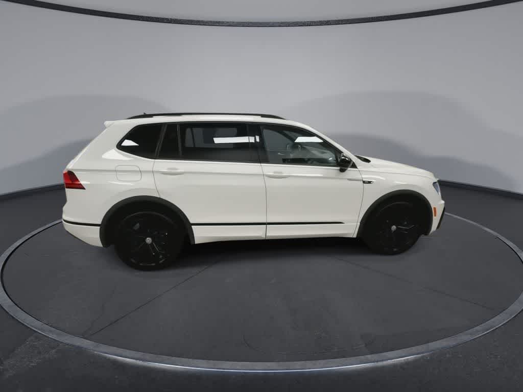 2021 Volkswagen Tiguan SE R-Line Black