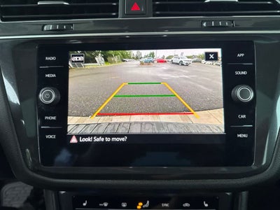 2022 Volkswagen Tiguan SE R-Line Black