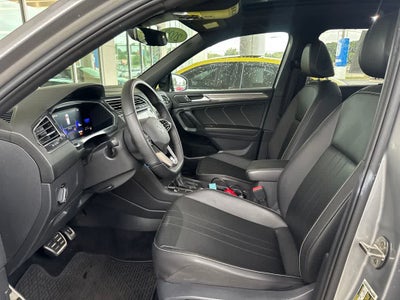2022 Volkswagen Tiguan SE R-Line Black