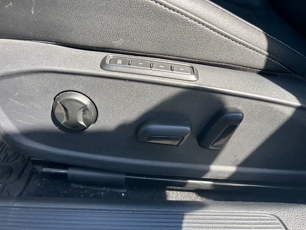 2019 Volkswagen Jetta SEL Premium