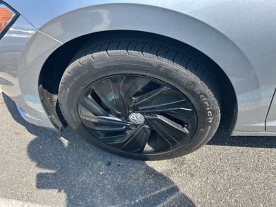 2019 Volkswagen Jetta SEL Premium