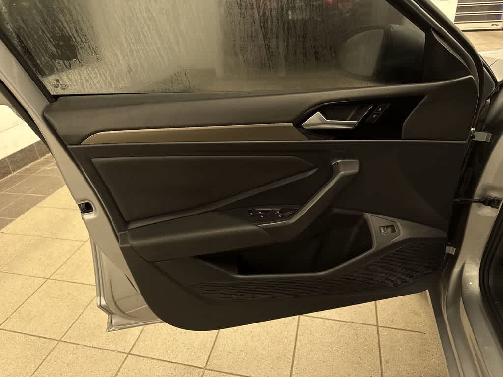 2019 Volkswagen Jetta SEL Premium