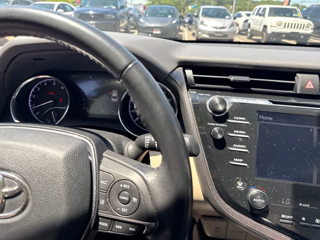 2019 Toyota Camry XLE
