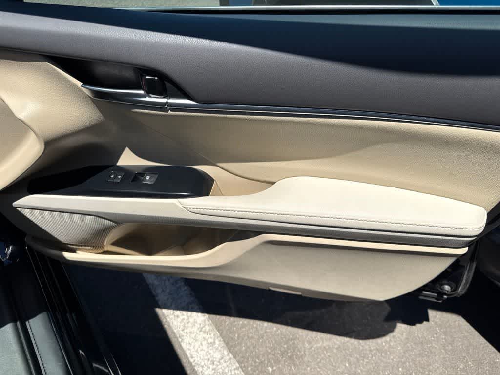 2019 Toyota Camry XLE