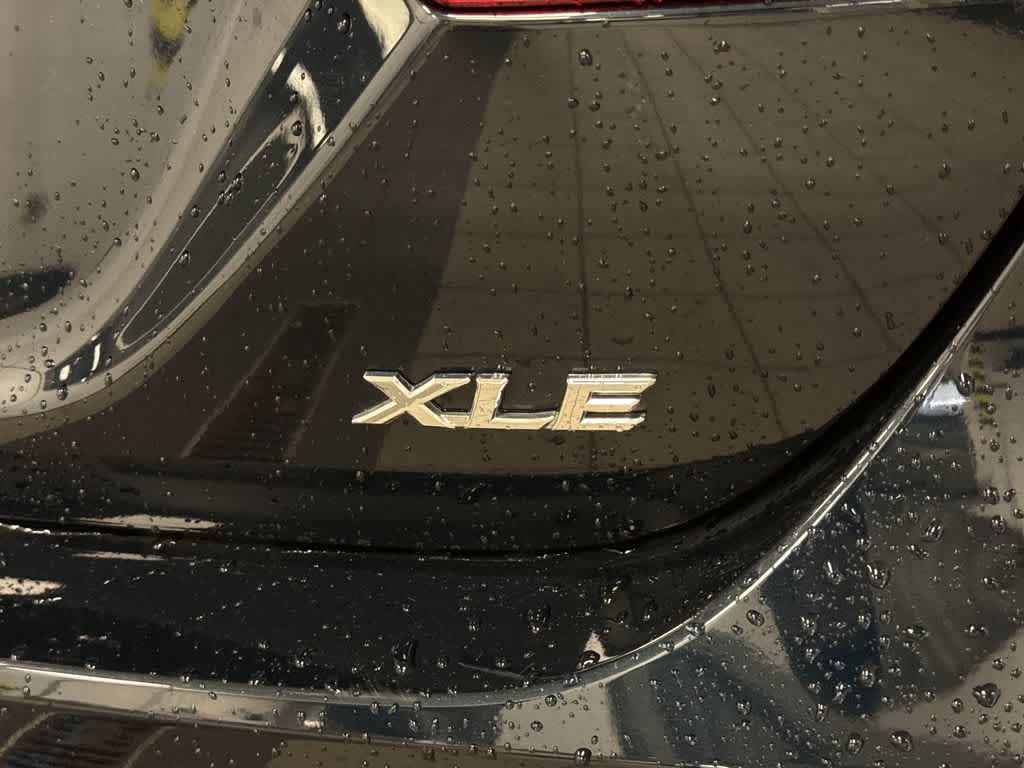 2019 Toyota Camry XLE