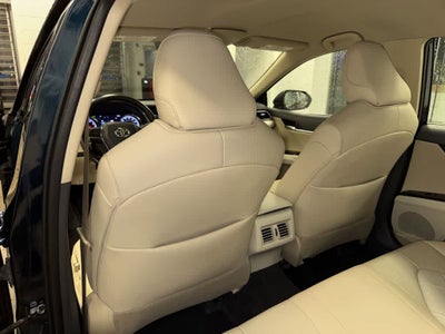 2019 Toyota Camry XLE