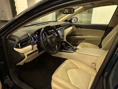 2019 Toyota Camry XLE