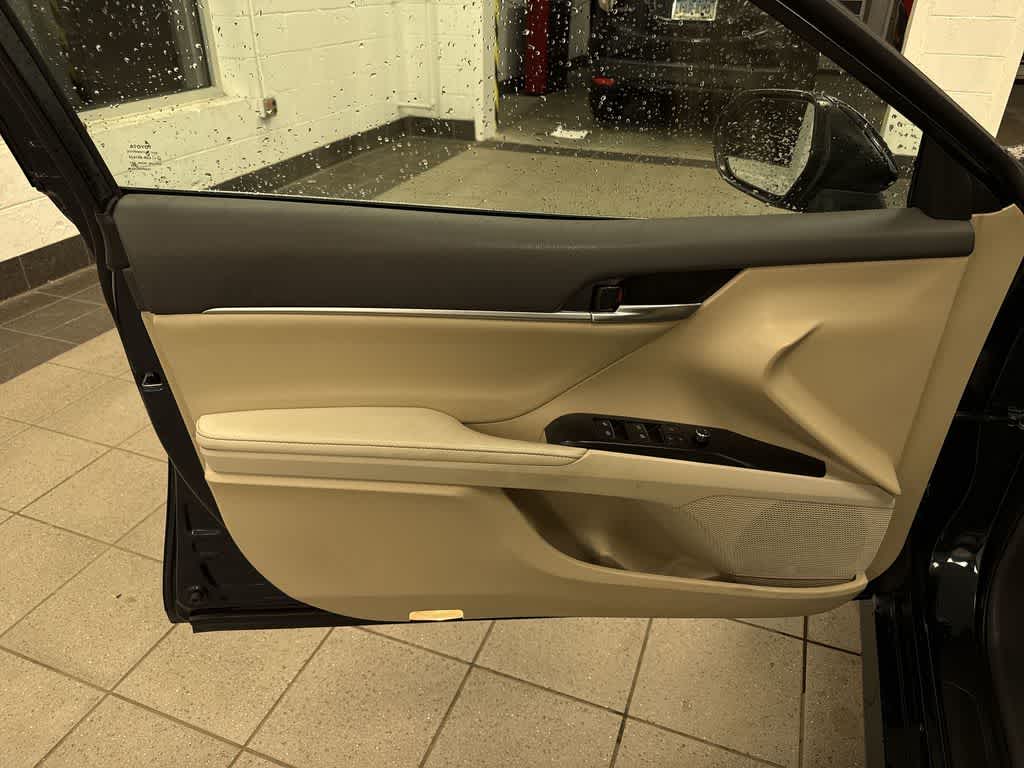 2019 Toyota Camry XLE