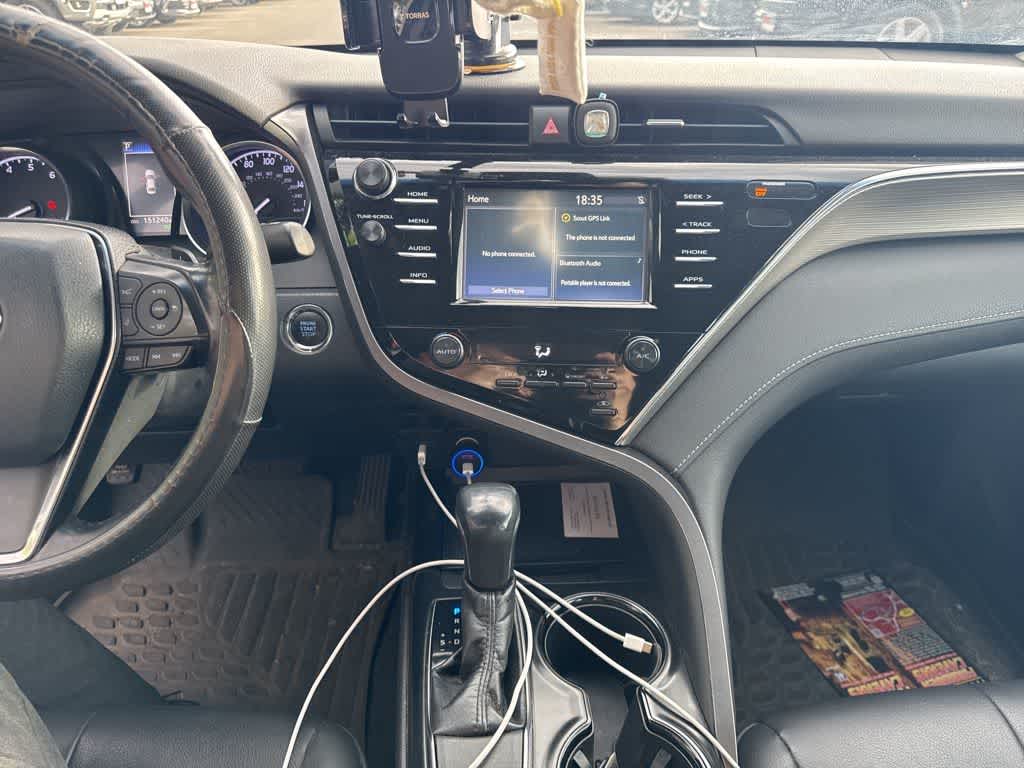 2018 Toyota Camry SE