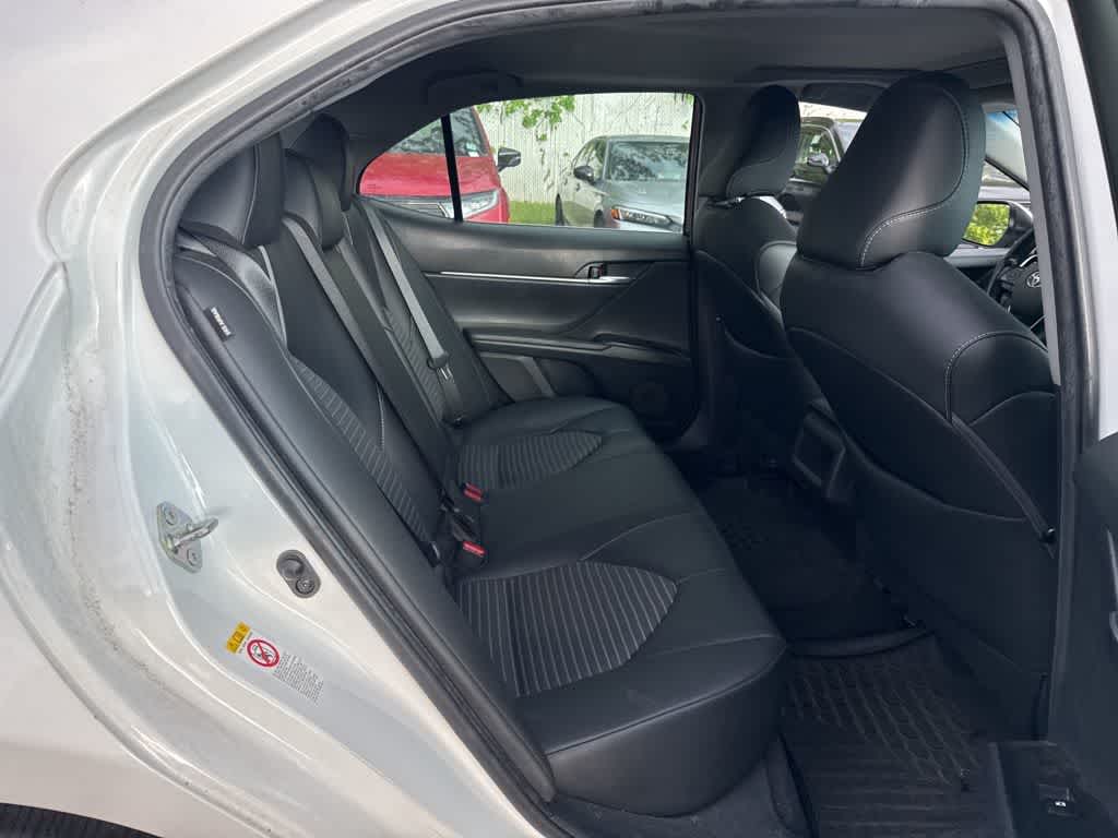 2018 Toyota Camry SE