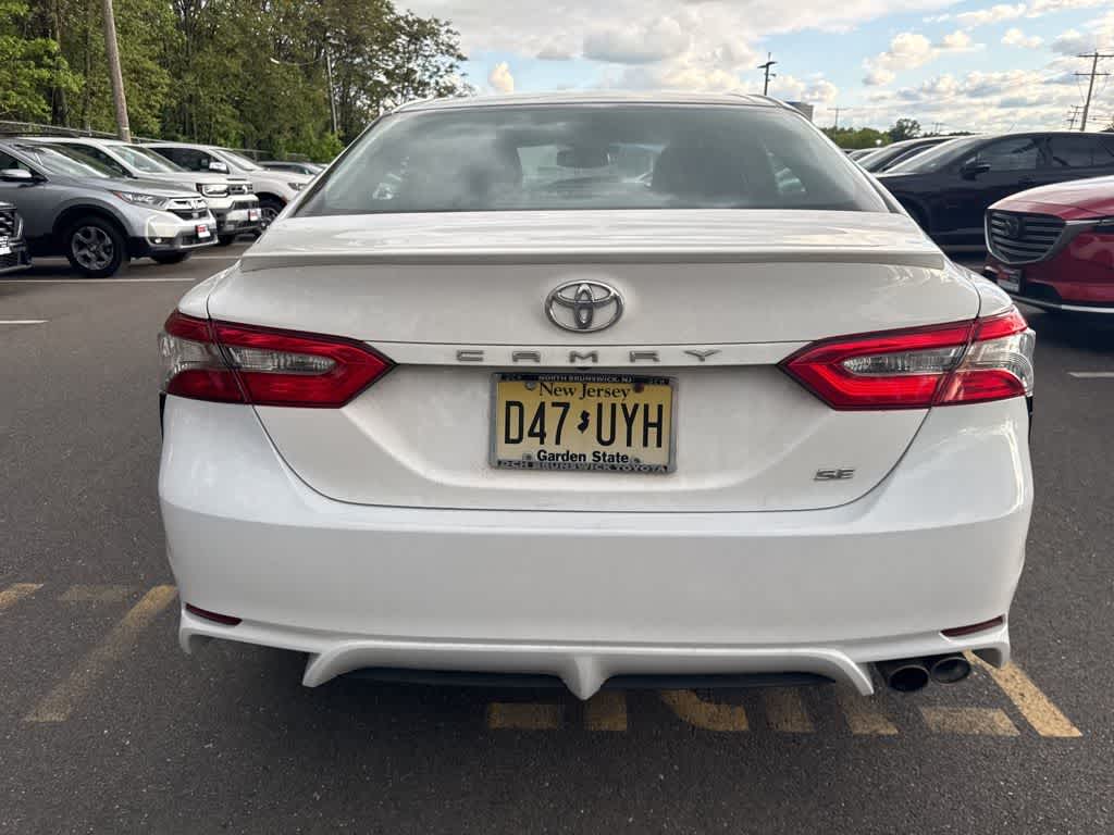 2018 Toyota Camry SE
