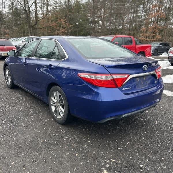 2016 Toyota Camry SE