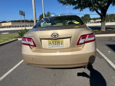 2011 Toyota Camry LE