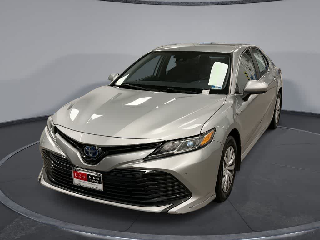 2020 Toyota Camry Hybrid LE