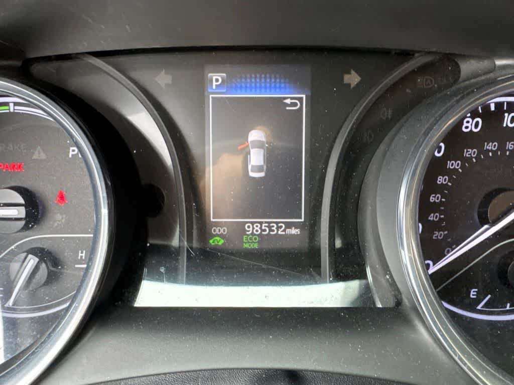 2020 Toyota Camry Hybrid LE