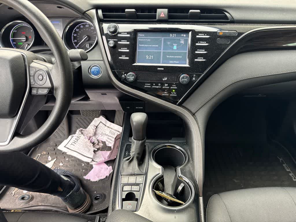 2020 Toyota Camry Hybrid LE