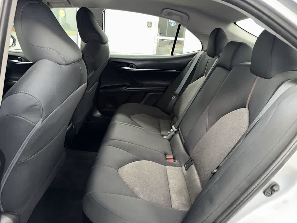 2020 Toyota Camry Hybrid LE