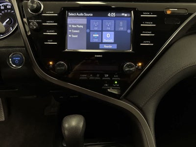 2020 Toyota Camry Hybrid LE