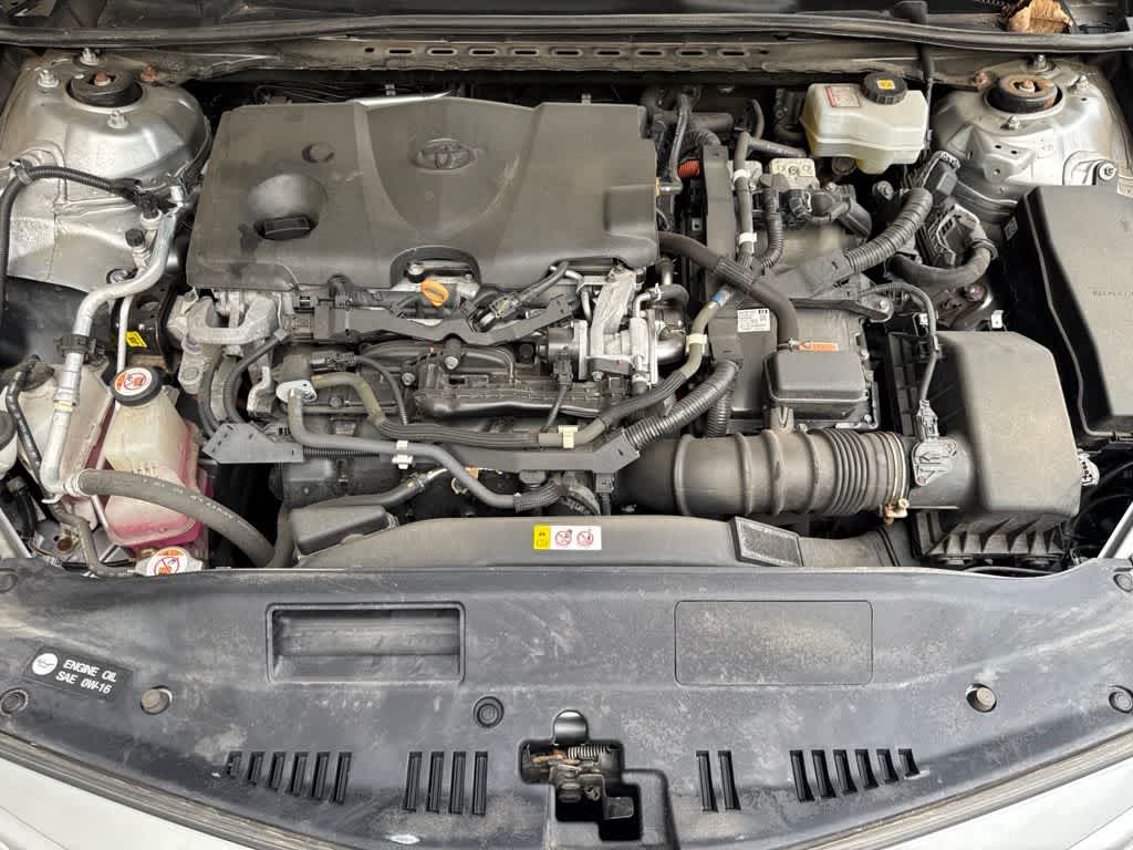 2020 Toyota Camry Hybrid LE