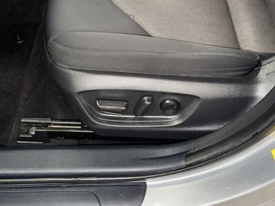 2020 Toyota Camry Hybrid LE