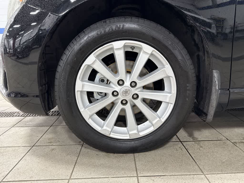 2012 Toyota Venza LE