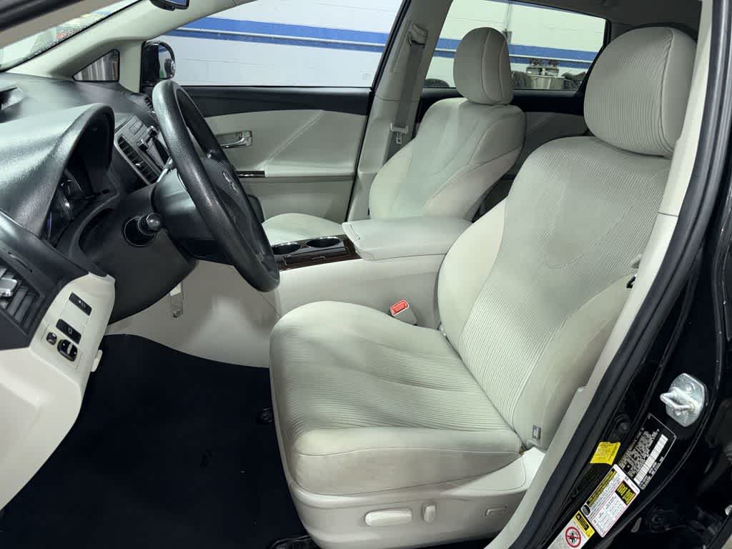 2012 Toyota Venza LE