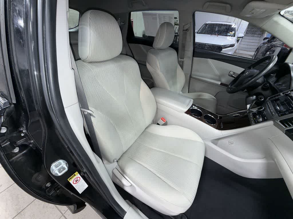 2012 Toyota Venza LE