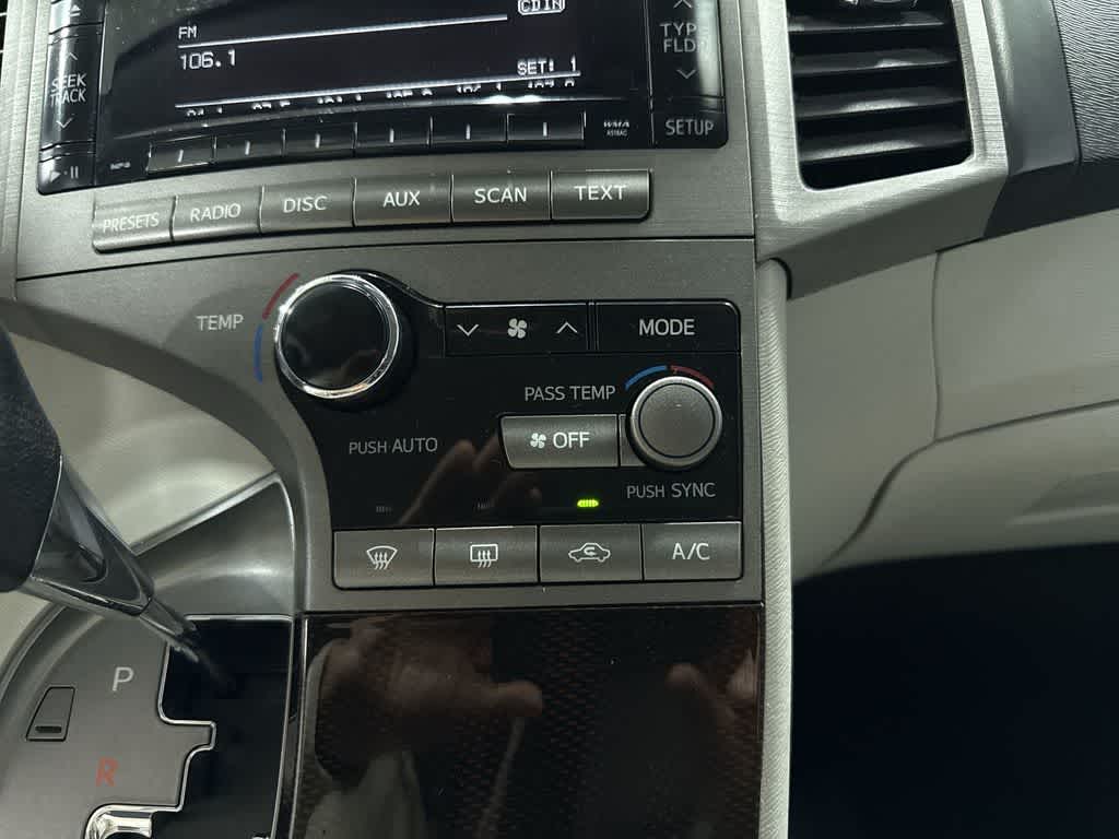 2012 Toyota Venza LE