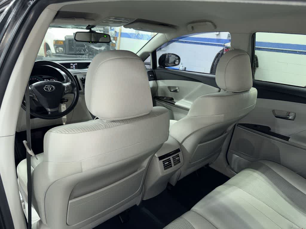 2012 Toyota Venza LE