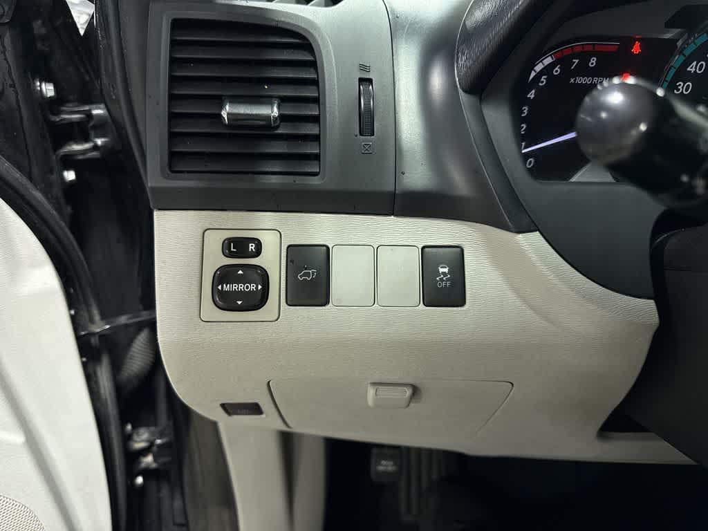 2012 Toyota Venza LE
