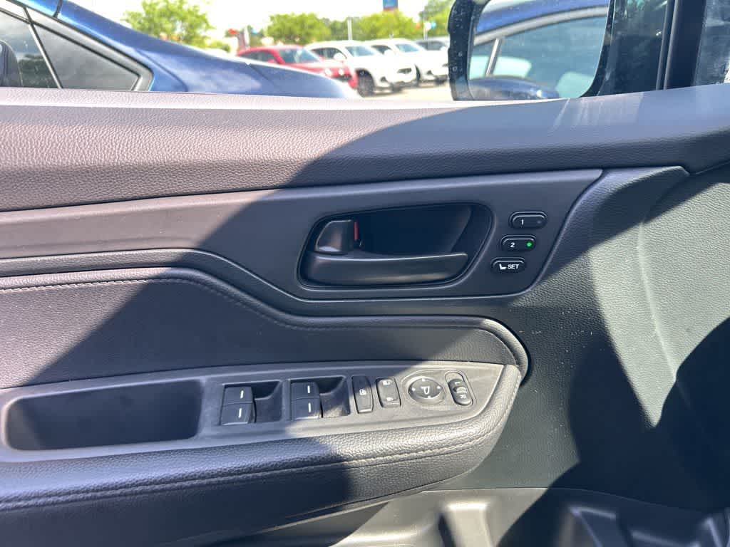 2023 Honda Odyssey Sport