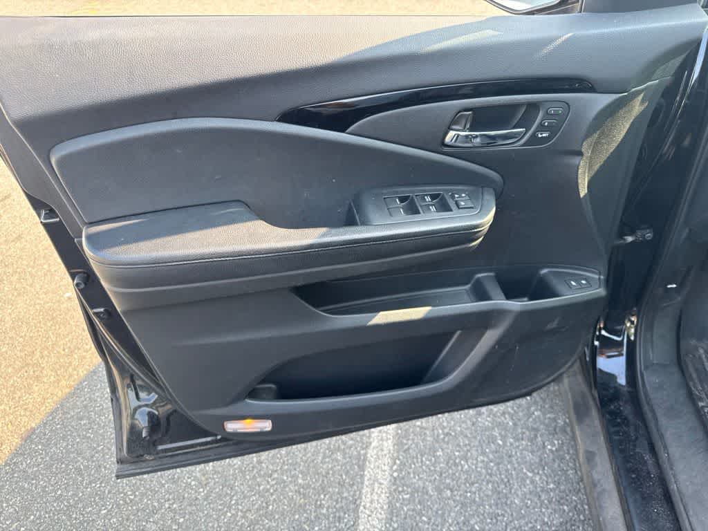 2017 Honda Pilot Elite