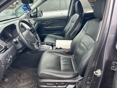 2020 Honda Pilot Touring 8-Passenger