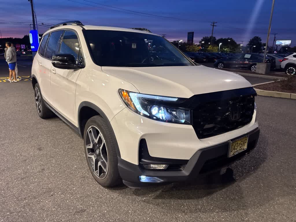 2023 Honda Passport Elite