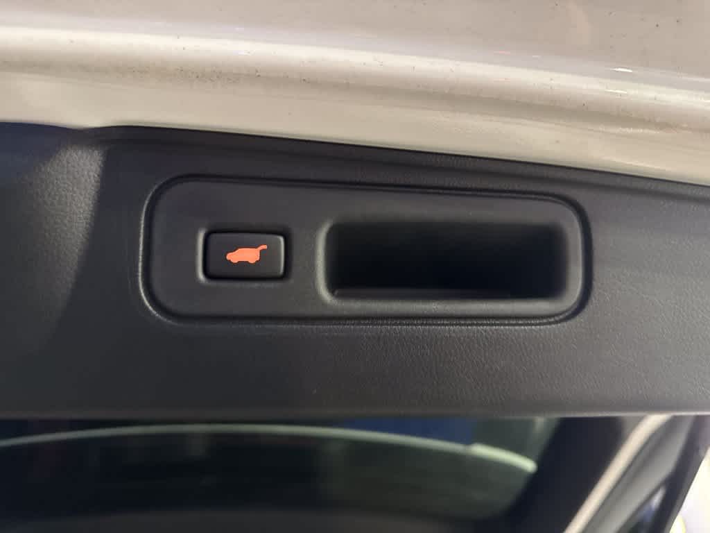 2023 Honda Passport Elite