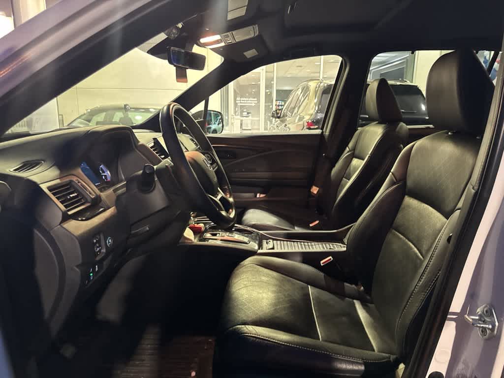 2023 Honda Passport Elite